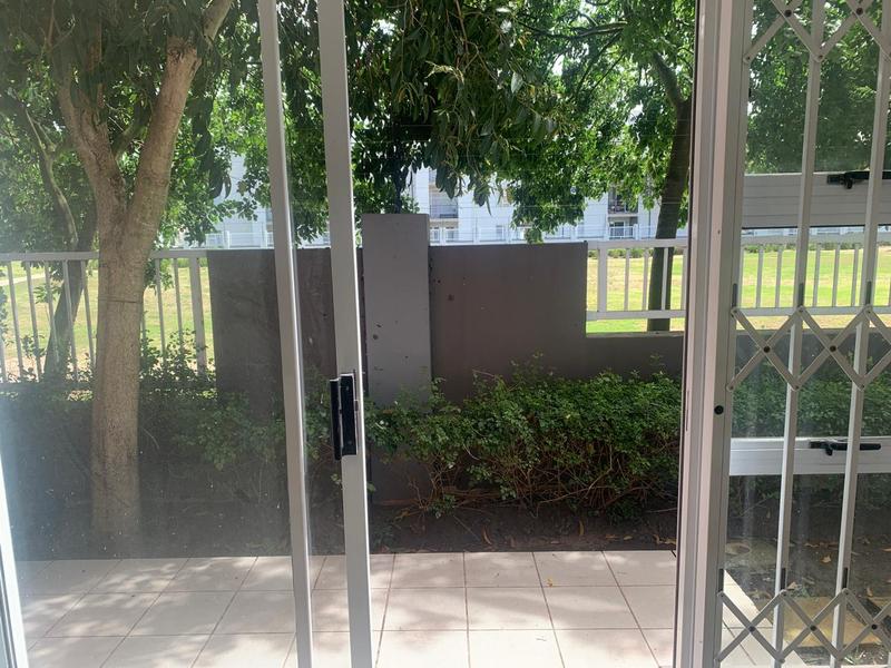 2 Bedroom Property for Sale in Buhrein Western Cape